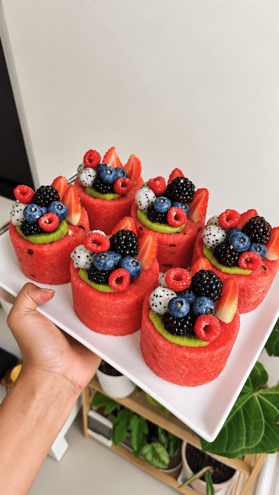 Mini Fresh Fruit Cake - La Fruita