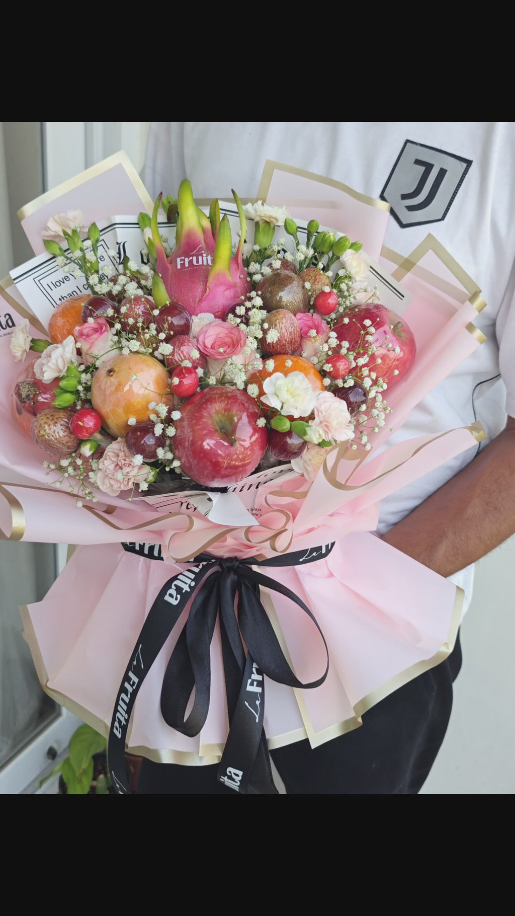 Fruity Bliss (Whole Fruit Bouquet)