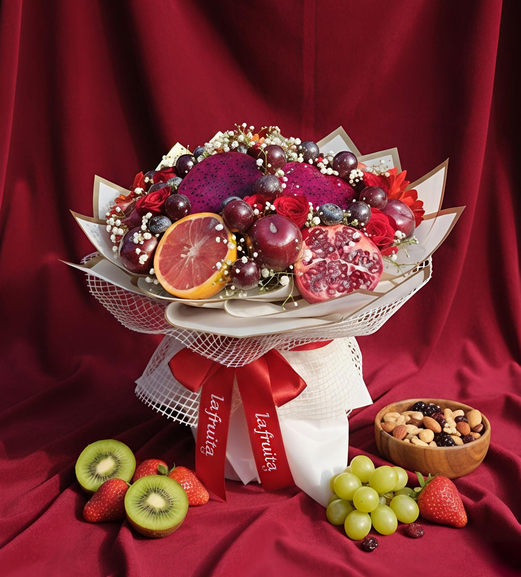 Red Bloom Bouquet - La Fruita